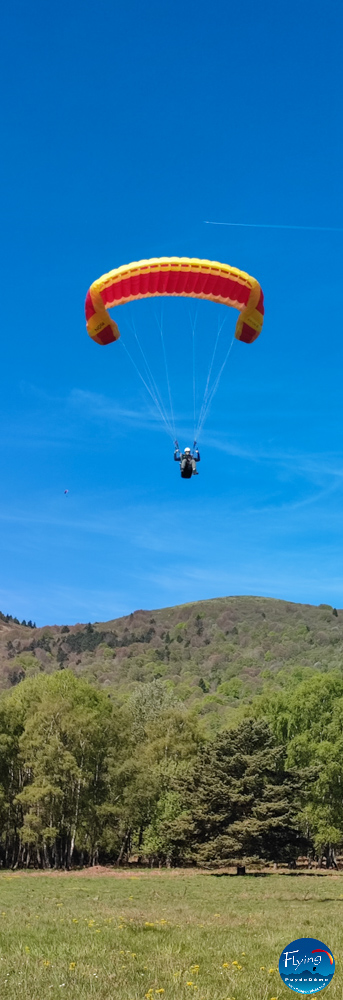 Oreille parapente en courte finale